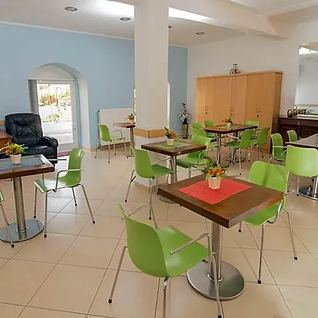 Nancy Otel 3*