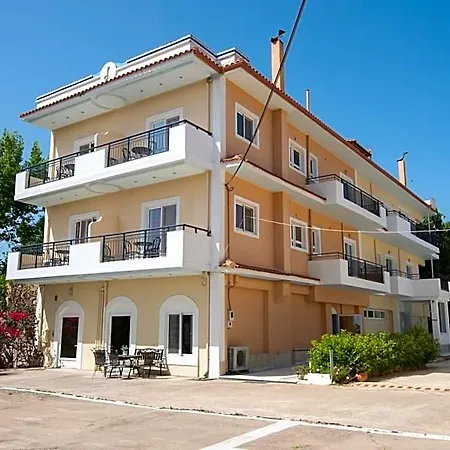 Nancy 3*