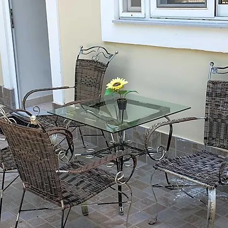 Otel Nancy 3*